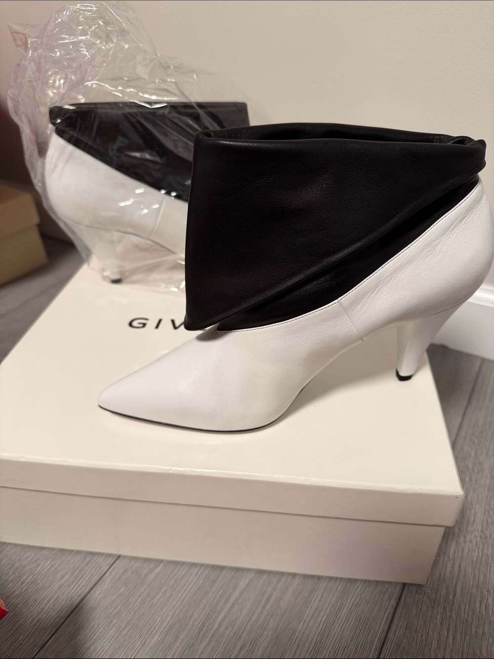 Givenchy Black and White Folded-Cuff Leather Ankle Boots